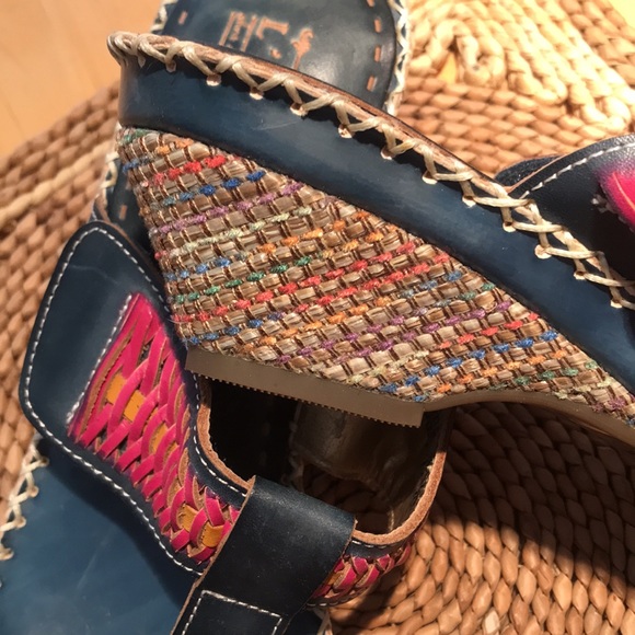 NWOT L’ARTISTE SZ 8 (39) Wedge Sandals - Picture 3 of 8